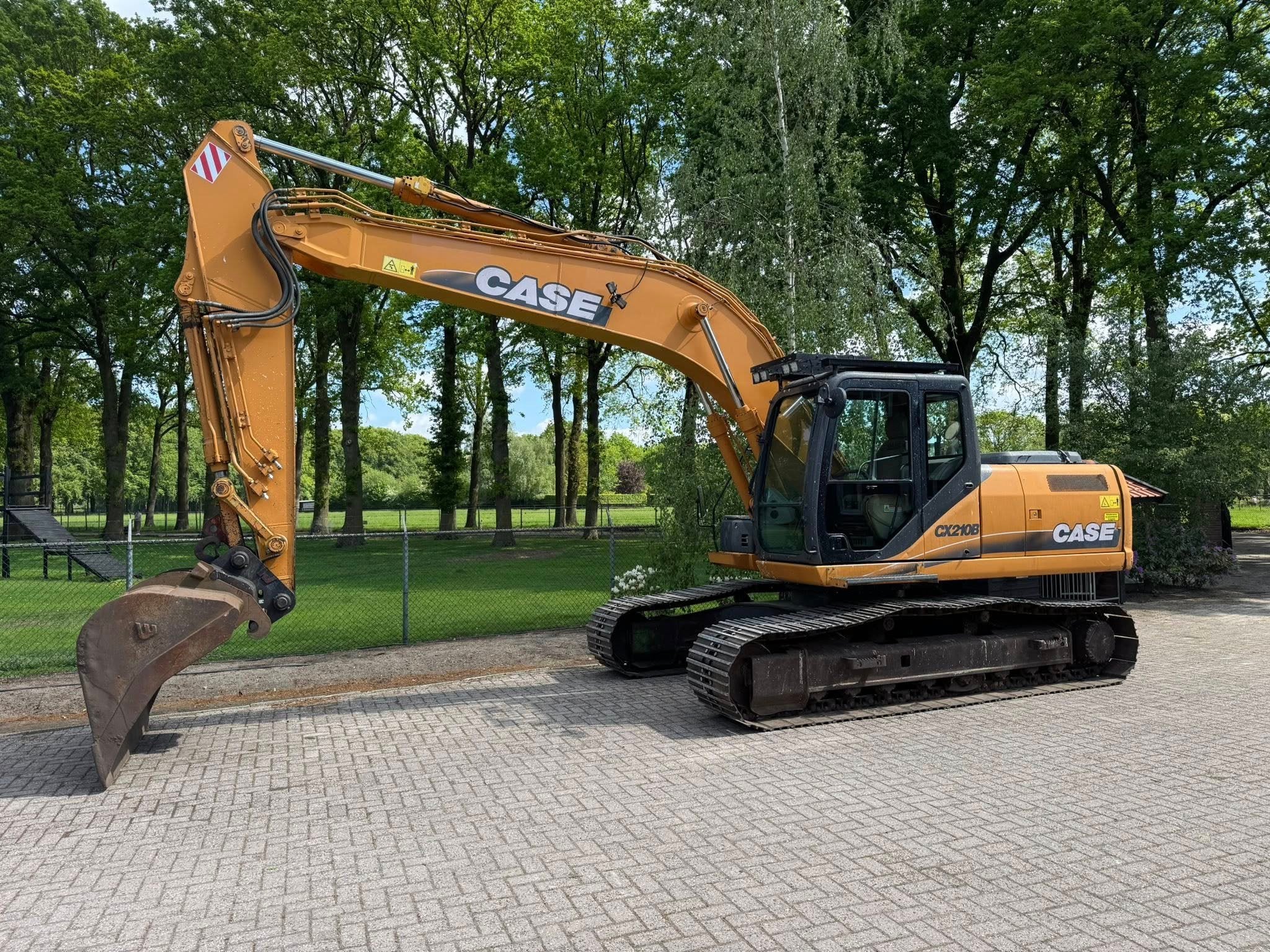 Case CX210 Rupskraan (bj 2011), Zakelijke goederen, Graafmachine