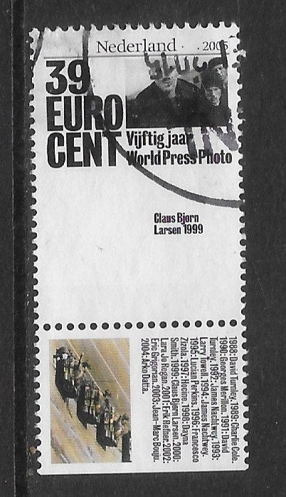2005, World Press Photo, Claus B Larsen [2360] (K2204), Ophalen of Verzenden