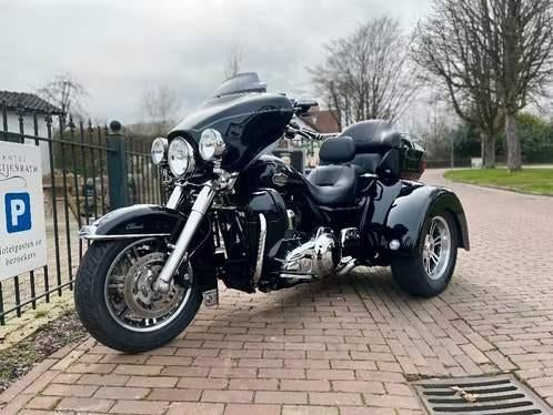 Harley Davidson Tri Glide 103 classic, Motoren, 2 cilinders, 1690 cc, Occasion, Cruise Control