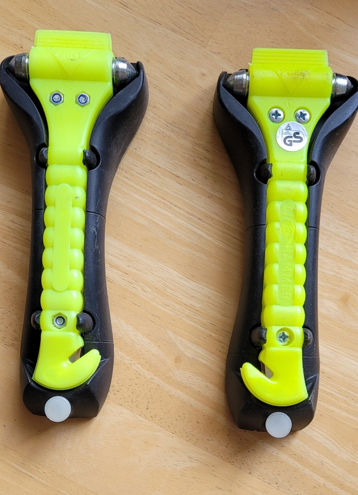 2 life hammers, Ophalen