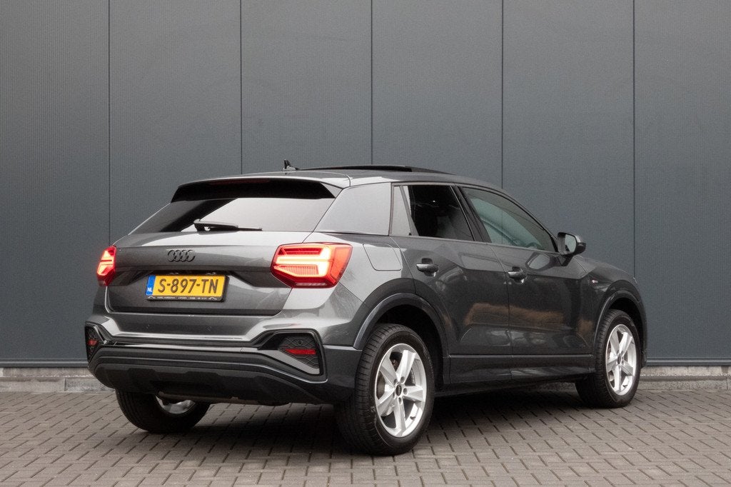 Audi Q2 35 TFSI S Edition |S-LINE | STOELVERWARMING | CAMERA, 4 cilinders, 150 pk, Leder en Stof, Origineel Nederlands