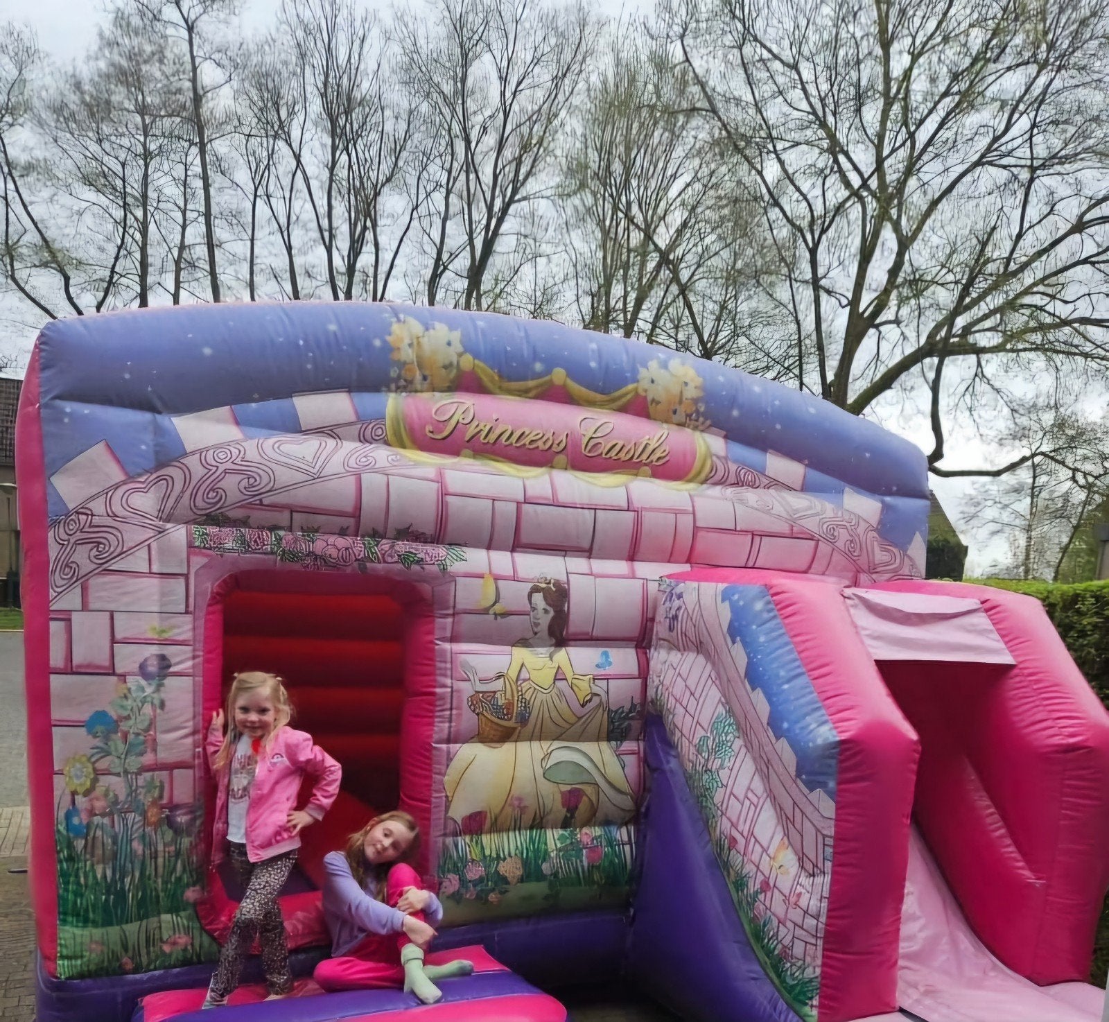 €50,- Huur een Prinsessen Springkussen voor uw feest!, Ophalen, Gebruikt