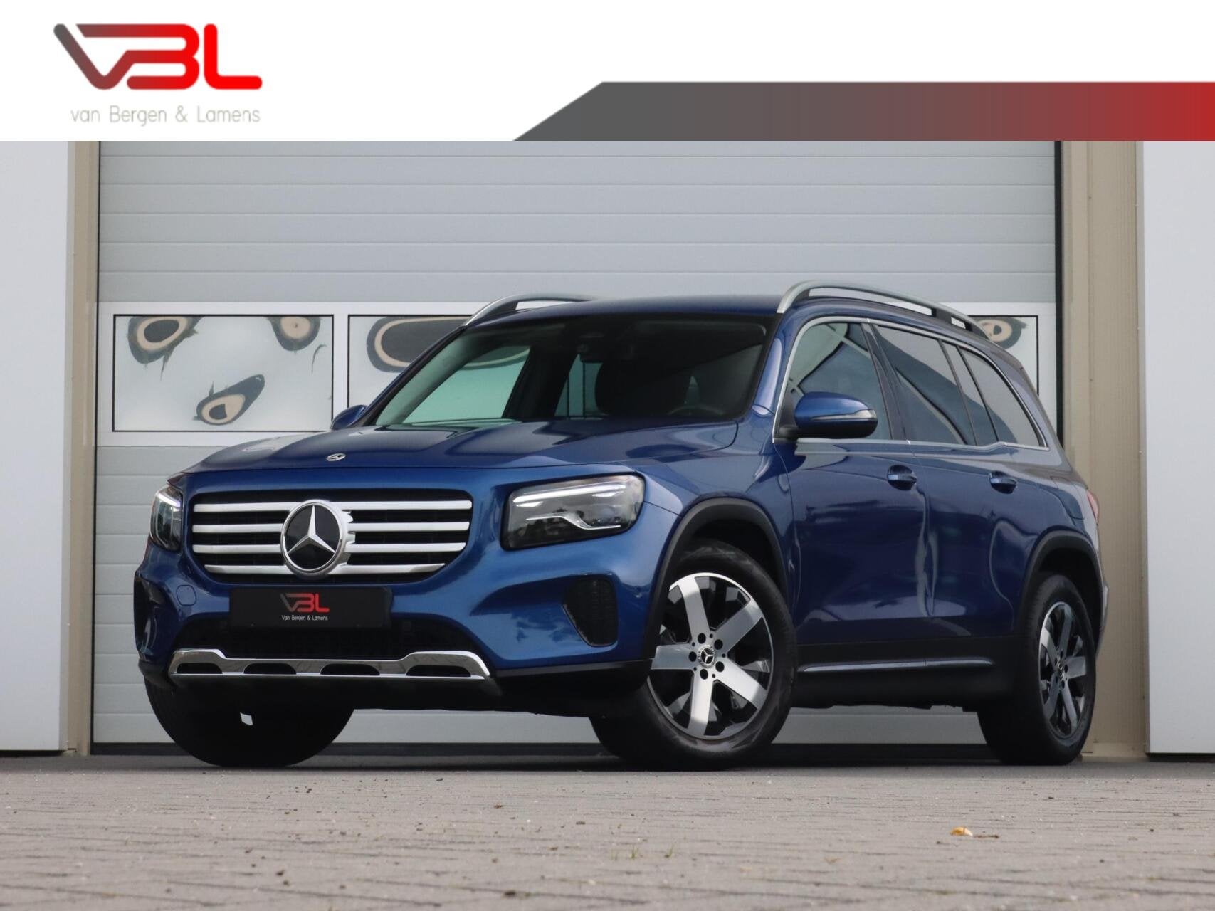 Mercedes GLB 180 Luxury Line | Widescreen | Apple carplay -, 136 pk, Gebruikt, 4 cilinders, Met garantie (alle)