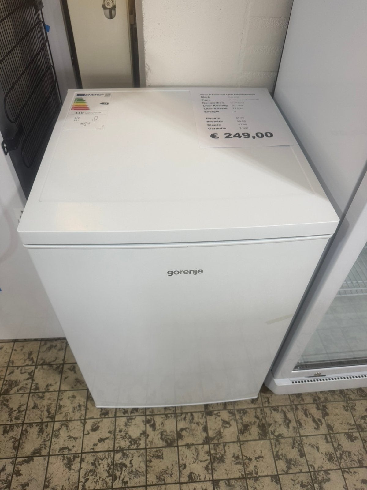 Tafelmodel met vriesvak koelkast nieuw, Gorenje, 100 tot 150 liter, Gorenje, Nieuw