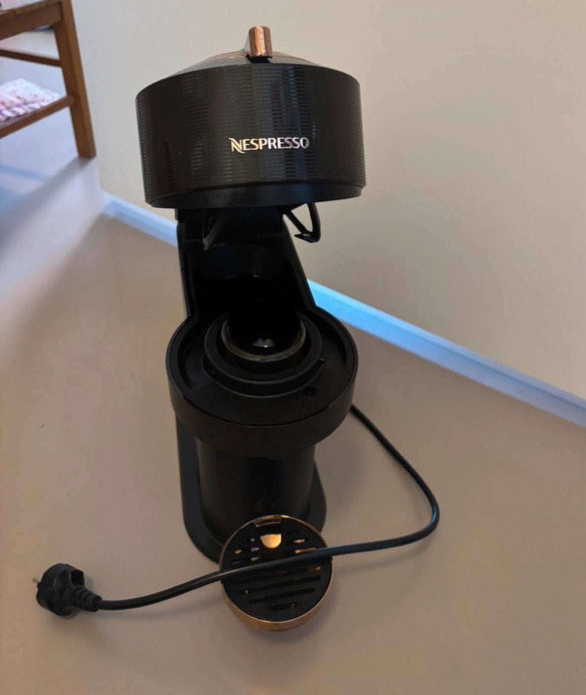 Nespresso magimix vertuo next koffiezetapparaat, Witgoed en Apparatuur, Koffiezetapparaten, Ophalen, Gebruikt, Koffiemachine, 1 kopje
