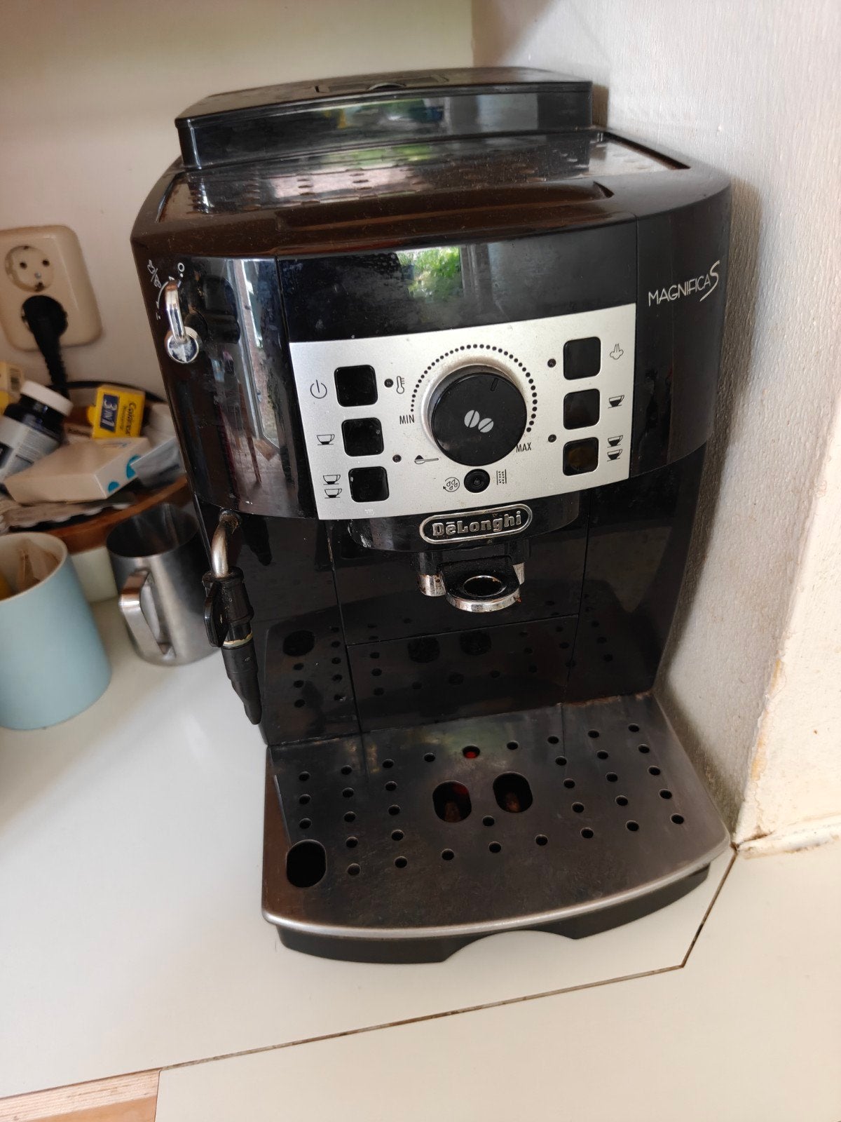 [Kapot?] De'Longhi Magnifica S, Ophalen, Gebruikt, Espresso apparaat, Koffiebonen