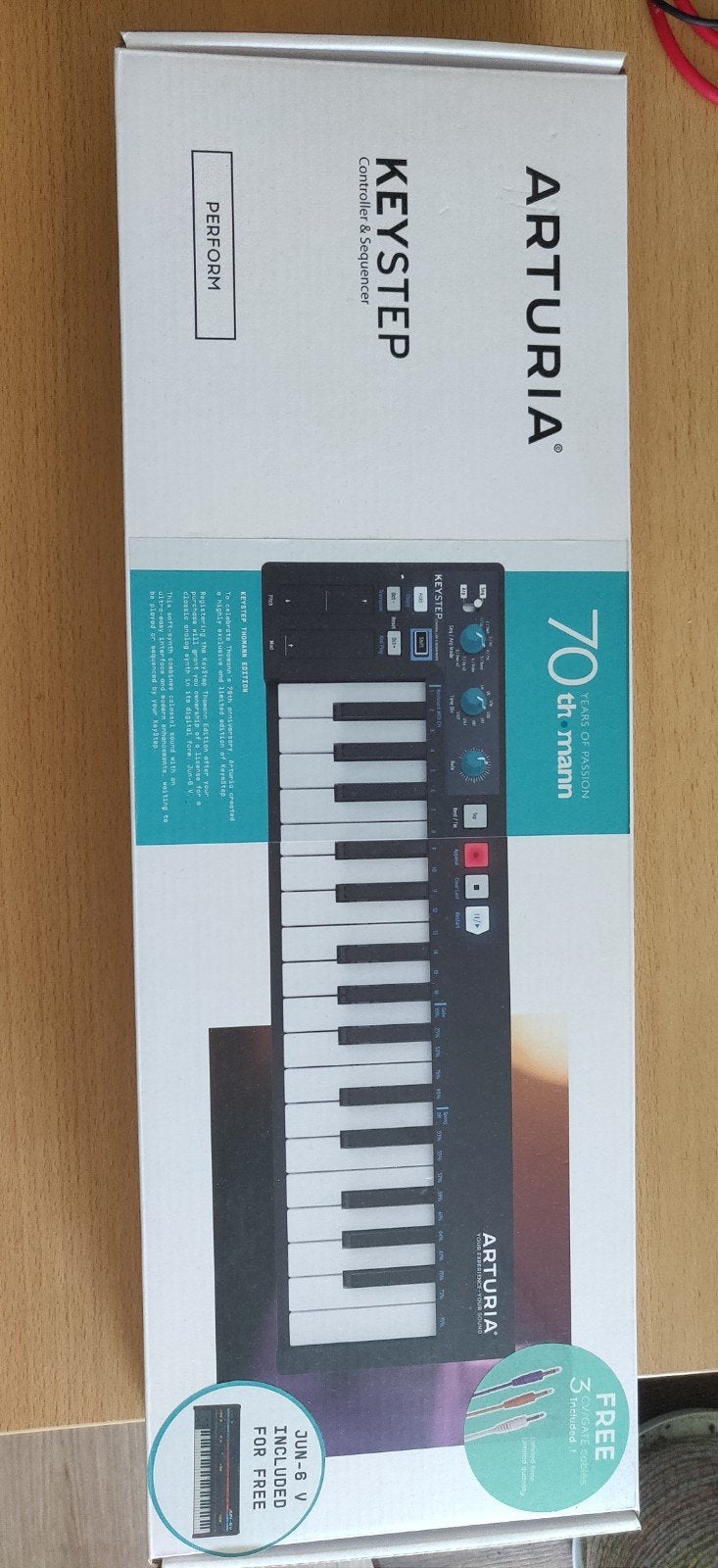 Arturia KeyStep MIDI Controller & Sequencer, Muziek en Instrumenten, Overige aantallen, Zo goed als nieuw, Midi-aansluiting, Ophalen