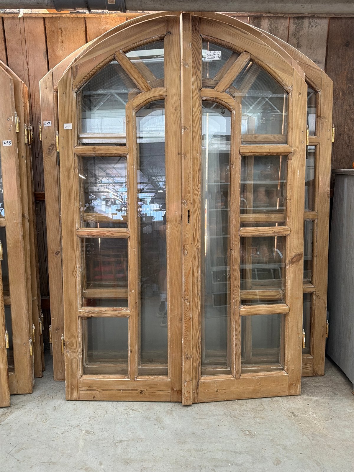 Oude grenen ronde boog deuren met glas in Art Deco stijl, Doe-het-zelf en Verbouw, Gebruikt, 215 cm of meer, Binnendeur, Hout