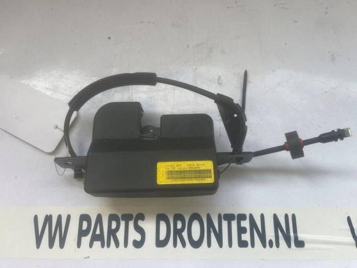 Rugleuning ontgrendelhendel van een Alfa Romeo Giulia, Gebruikt, -, Verzenden, -