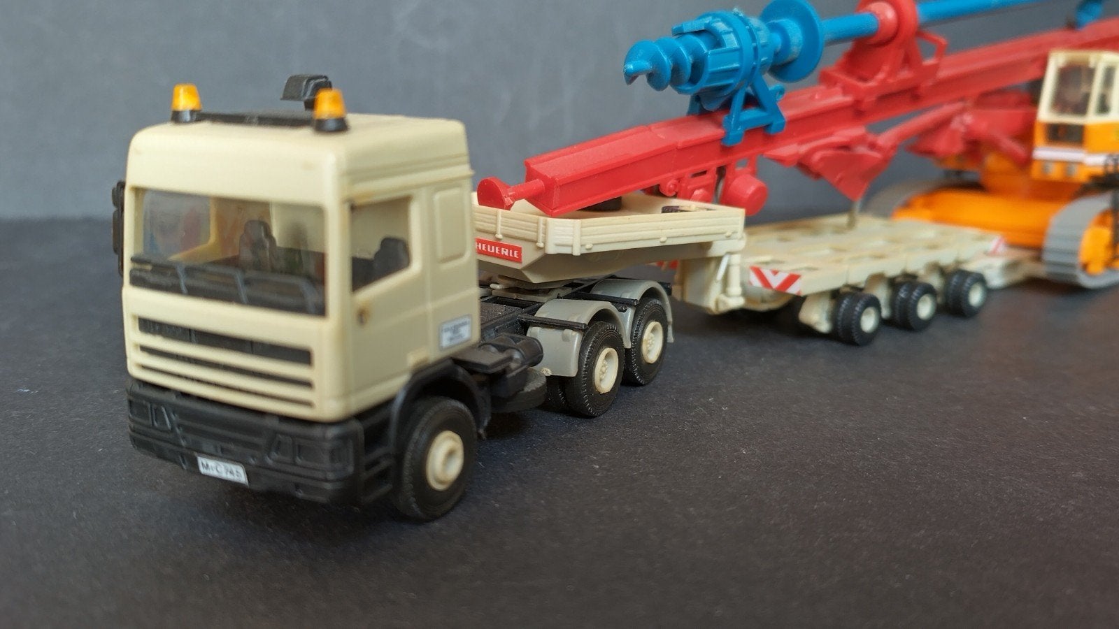 Daf 95 zwaar transport Liebherr 1:87 kibri Pol, Hobby en Vrije tijd, Overige merken, Gebruikt, Verzenden, .