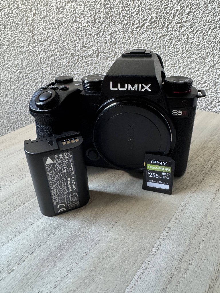 Panasonic LUMIX DC-S5M2 - SD kaart en meer, Ophalen, Zo goed als nieuw