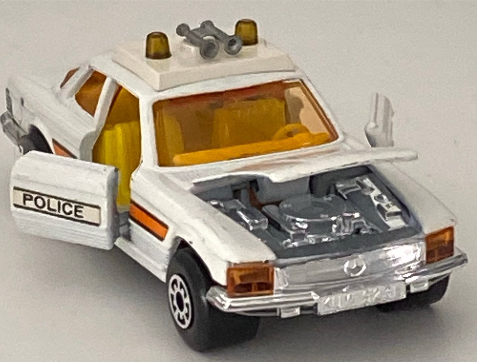 Matchbox Super Kings K-31/K-48 Mercedes 350 SLC Police 1:43, Ophalen of Verzenden, Nieuw, Auto, Matchbox