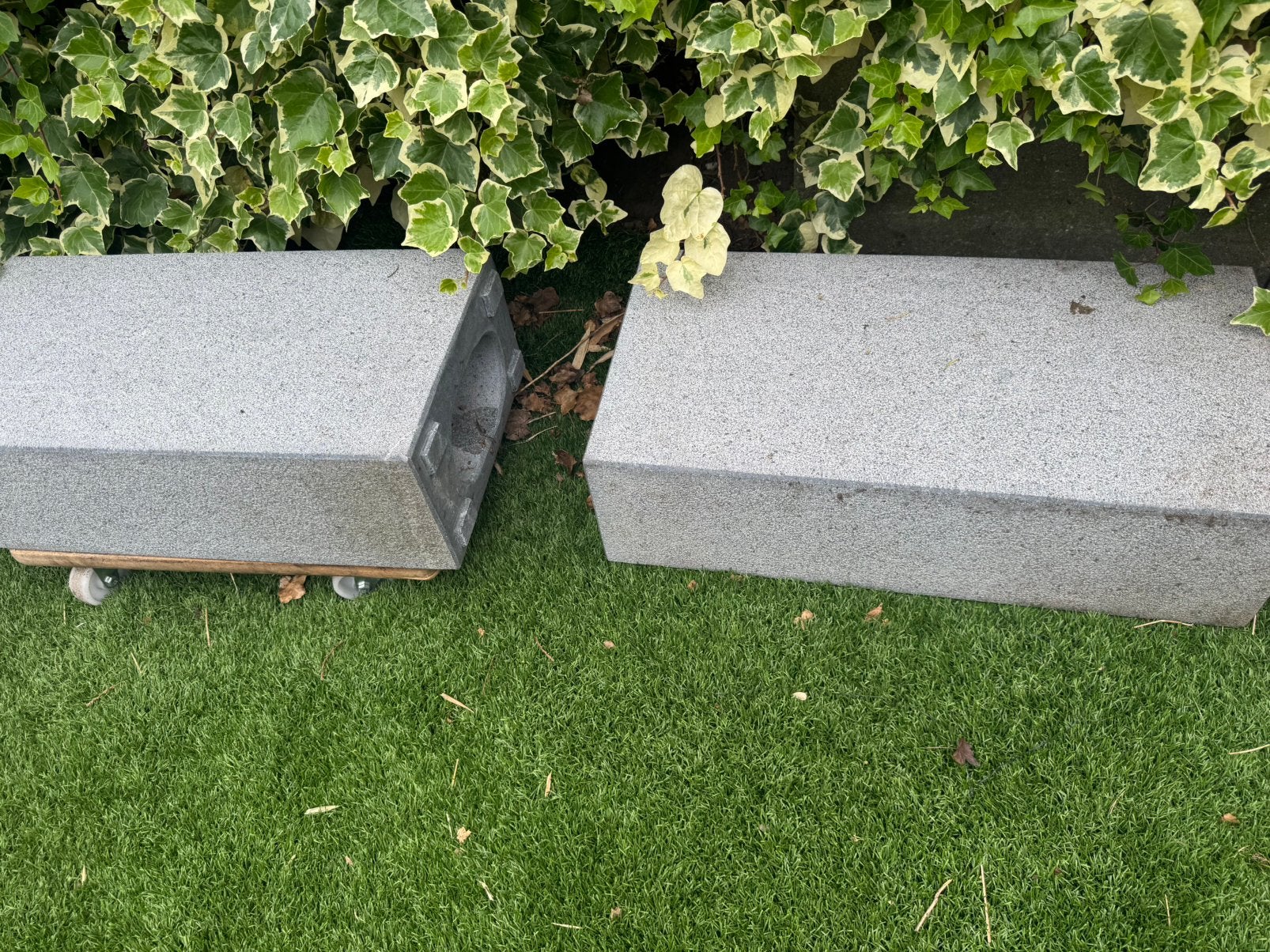 2 stukken Marmeren buiten tafelpoten, Huis en Inrichting, Tafels | Eettafels, Ophalen, Rechthoekig, 50 tot 100 cm