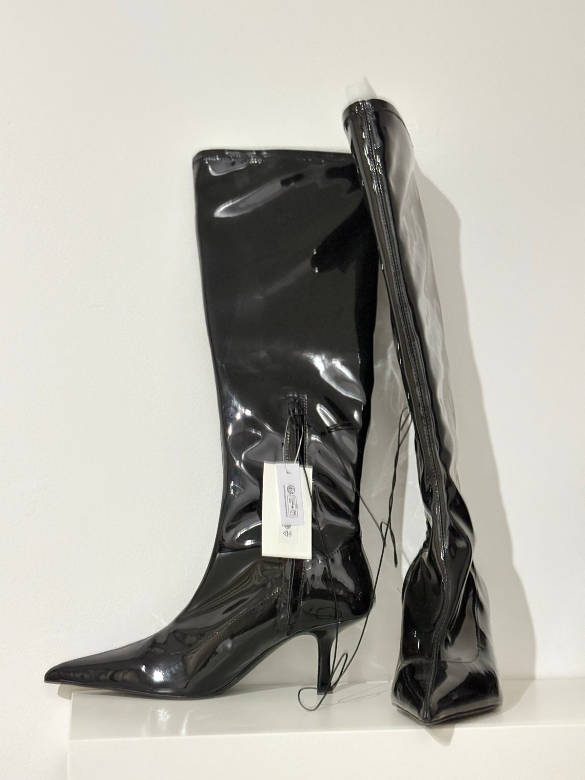 H&M Zwarte Laklaarzen Maat 39 - Nooit Gedragen, Kleding | Dames, Schoenen, Ophalen of Verzenden, Nieuw, Zwart, Hoge laarzen