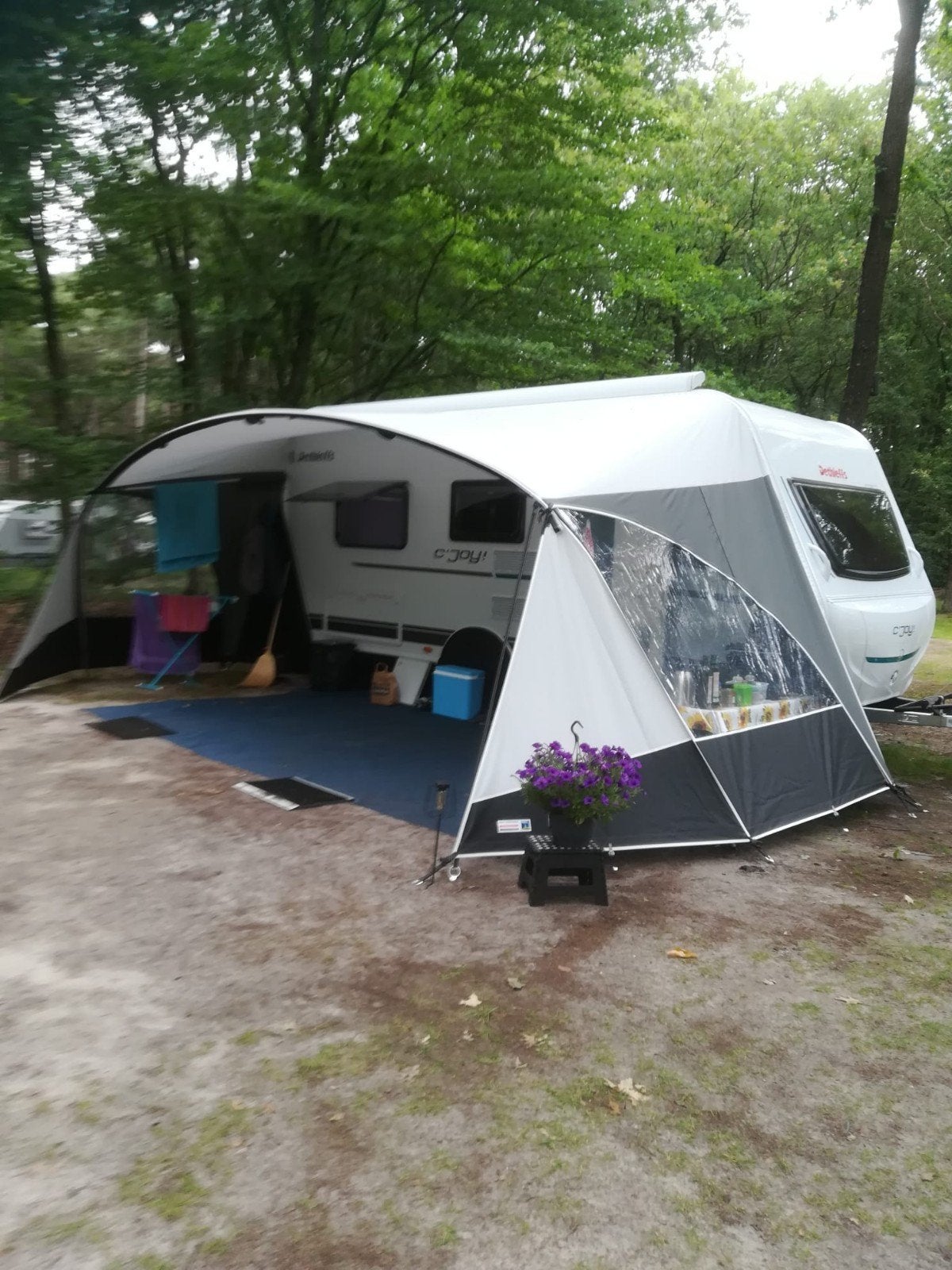 Caravan luifel, Caravans en Kamperen, Ophalen, Zo goed als nieuw