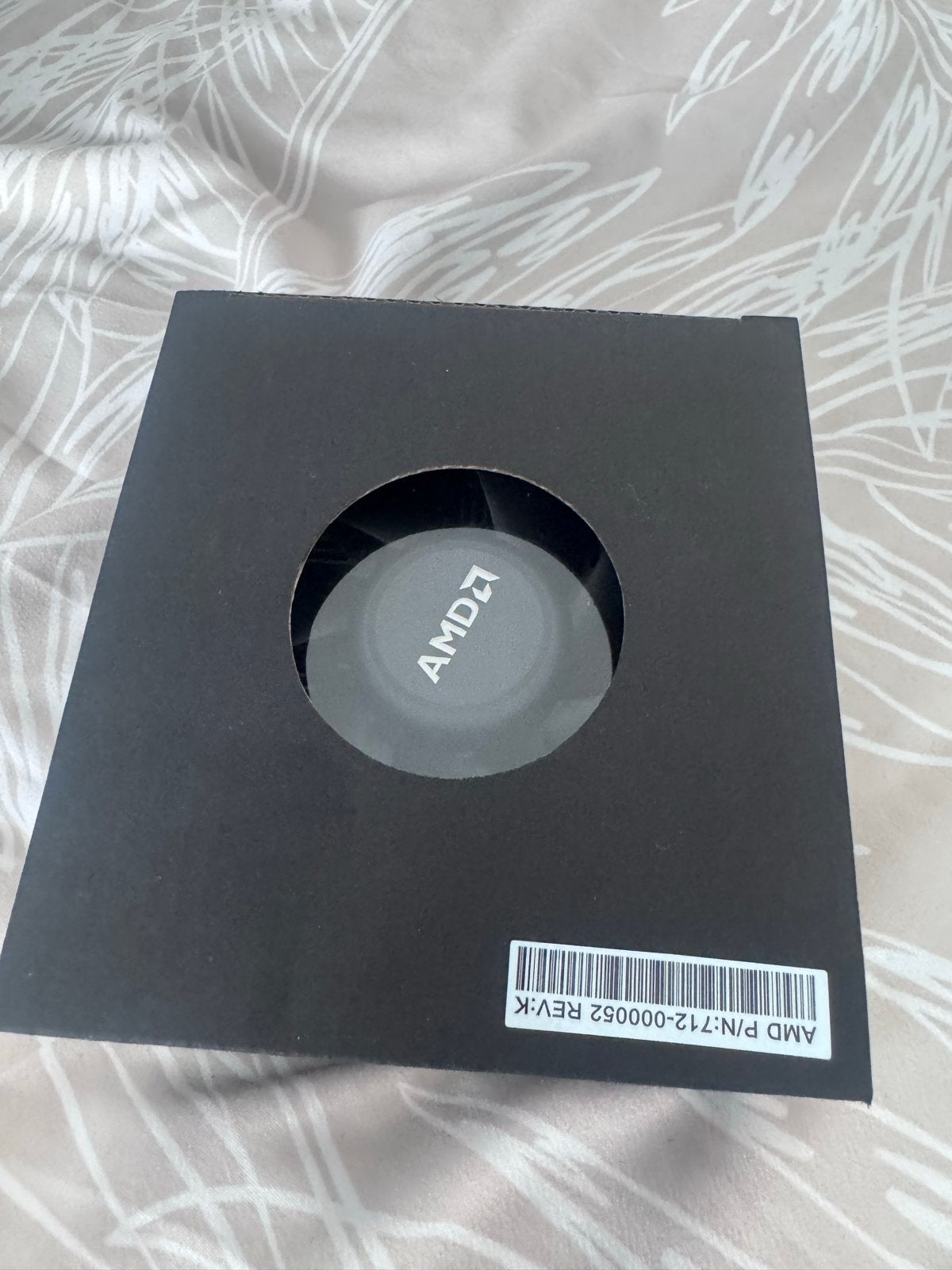 AMD Wraith Prism Koeler - Nieuw in doos, Computers en Software, Ophalen of Verzenden, Nieuw