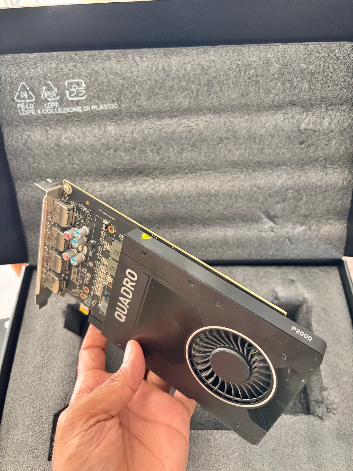 Nvidia Quadro P2000 Grafische Kaart - Zo goed als nieuw, Computers en Software, Videokaarten, Ophalen, PCI-Express 3, DisplayPort