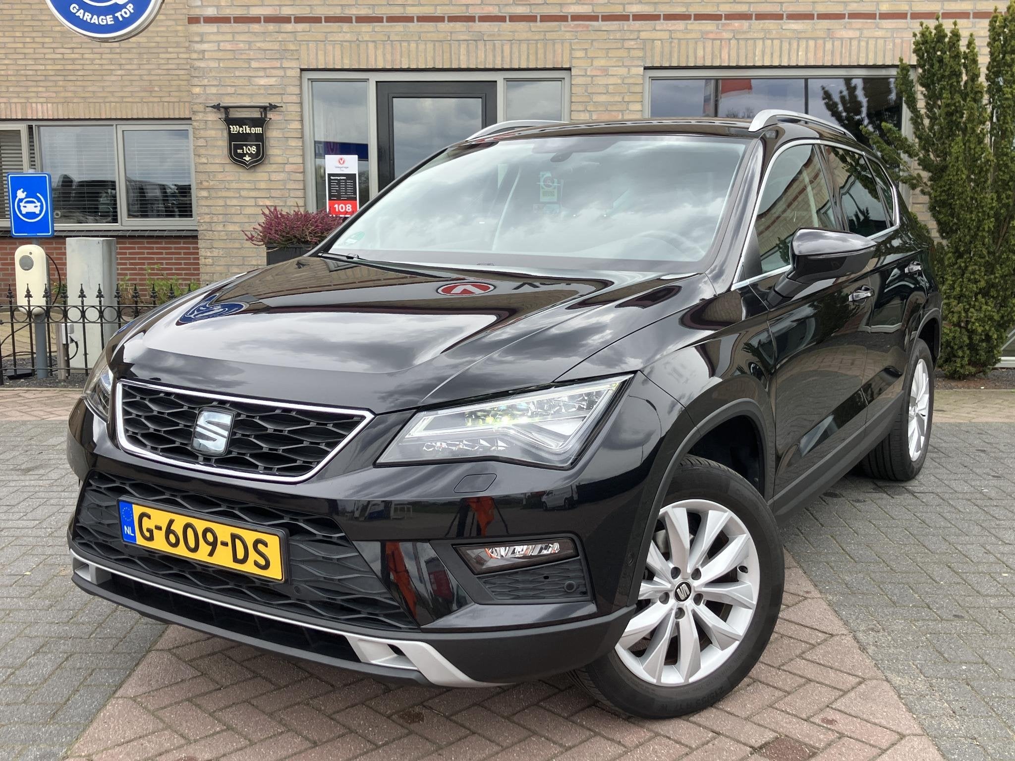 SEAT Ateca 1.5 TSI | Trekhaak | Dig. Dashboard | NAP, Auto's, Seat, Dealer onderhouden, 4 cilinders, 150 pk, Ateca