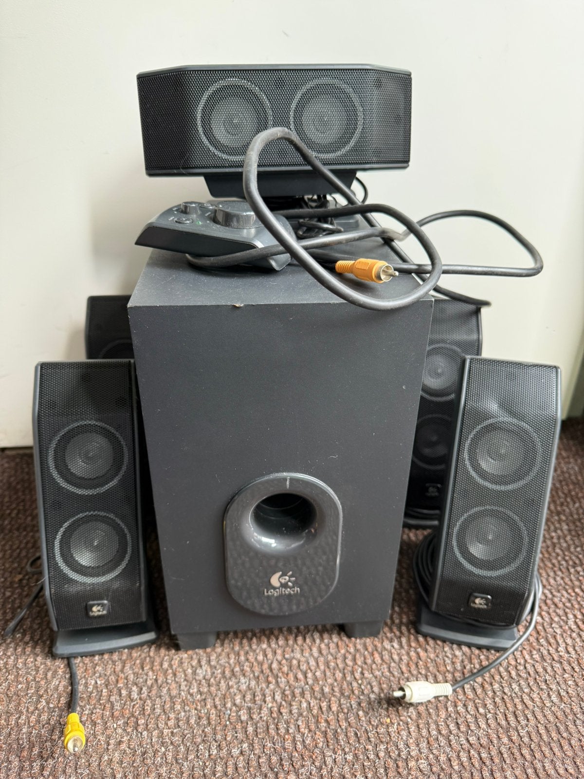 Logitech X-540 5.1 speakerset, Computers en Software, Pc speakers, Ophalen, Gebruikt