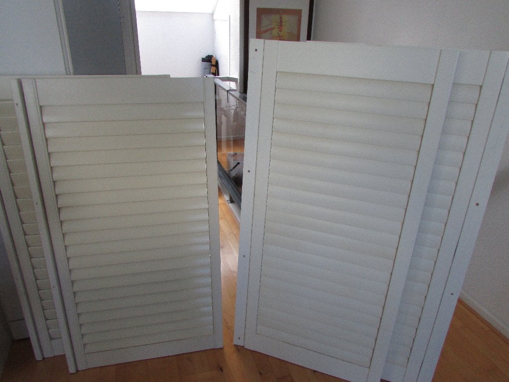 Shutters, wit hout, 2 x 2 stuks, z.g.a.n, 119x62,5 en132x60, Overige merken, Inclusief montageonderdelen, Wit, Hout