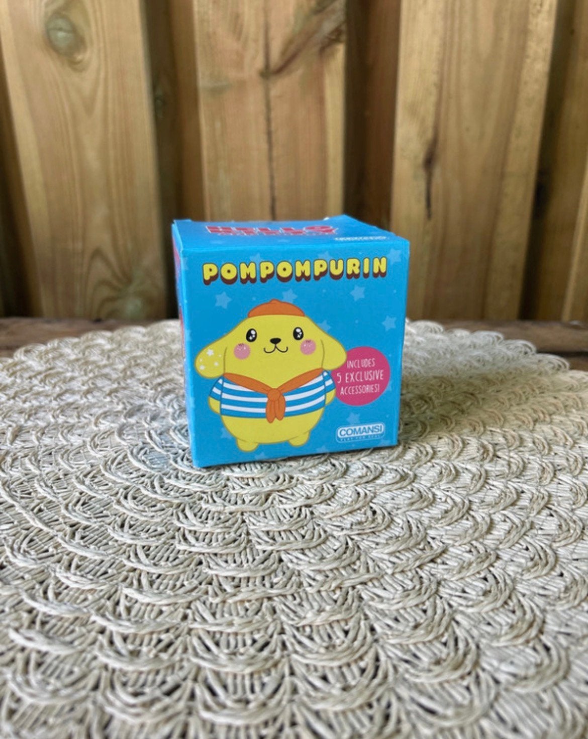 Pompompurin Sanrio - merch box - nieuw, Ophalen of Verzenden, Overige figuren, Zo goed als nieuw, Beeldje of Figuurtje
