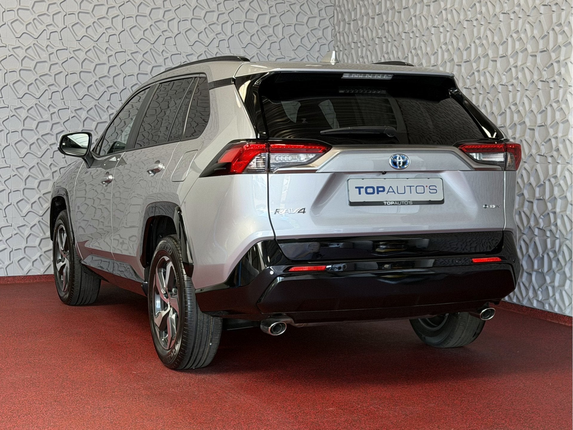 Foto 2 van Toyota RAV4 2.5 PHEV AWD 306PK gloednieuw  | Trekgew.