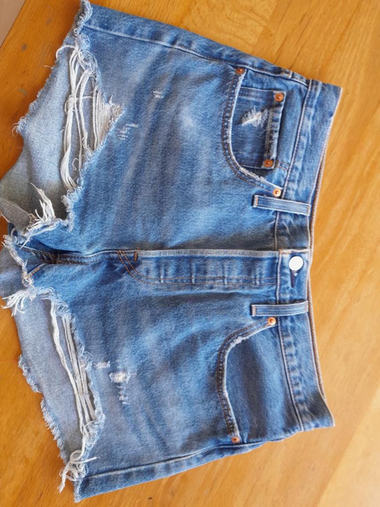 Levi's 501 denim shorts maat 30 - Zo goed als nieuw, Maat 38/40 (M), Kort, Blauw, Ophalen of Verzenden