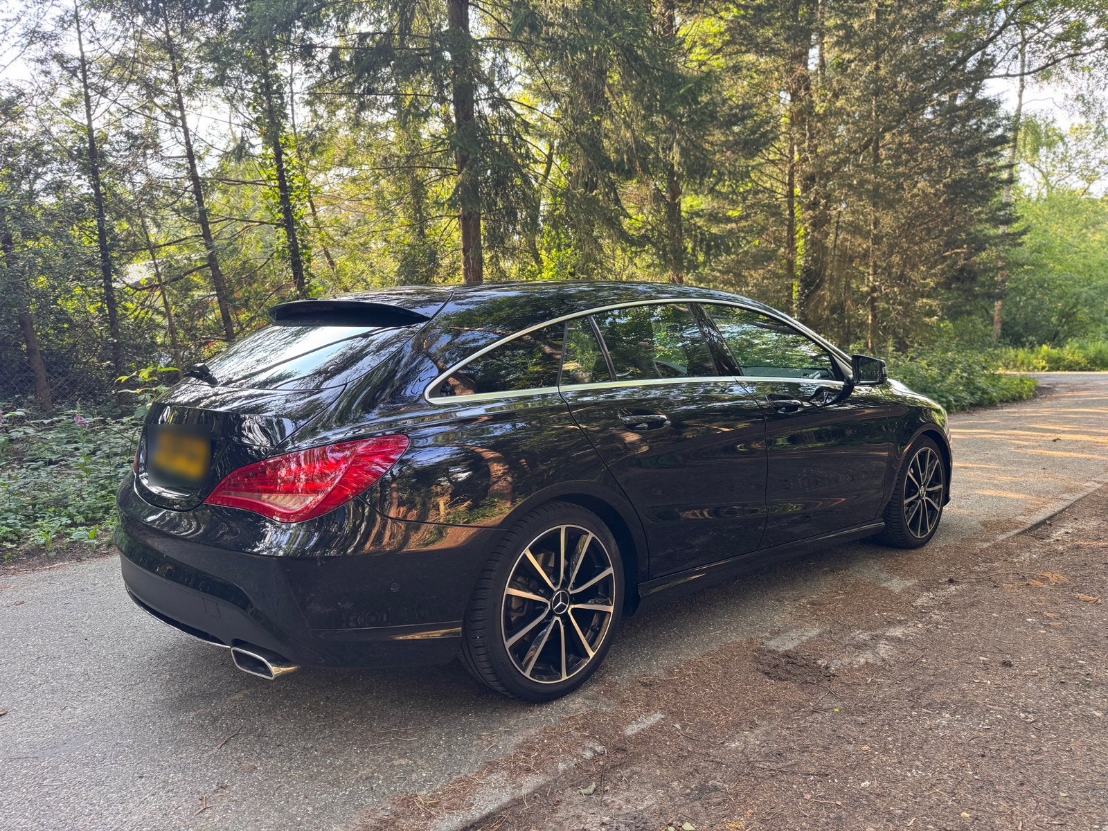 Mercedes-Benz CLA 200 CDI Shooting Brake in top staat, Auto's, CLA, 136 pk, 4 cilinders, Leder en Stof