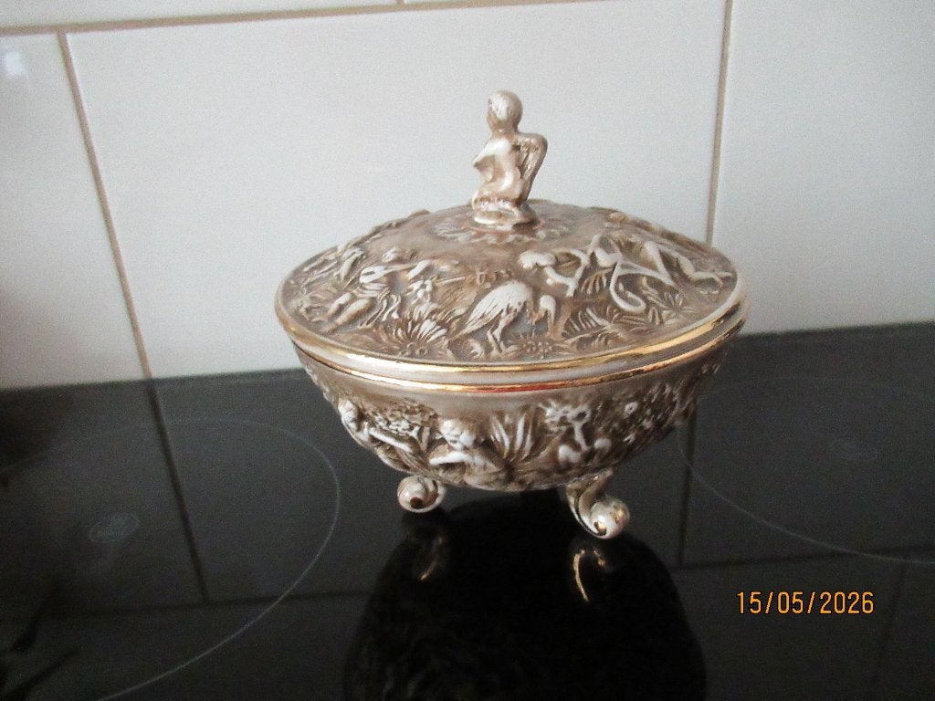 PORSELEINEN BONBONSCHAALTJE MET ENGELEN-CAPODIMONTE, Ophalen of Verzenden