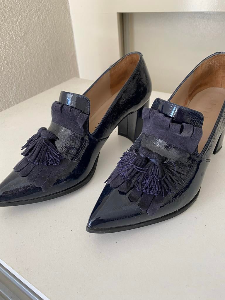 Unisa donkerblauwe lakpumps, maat 37,5, Ophalen of Verzenden, Zo goed als nieuw, Blauw, Pumps