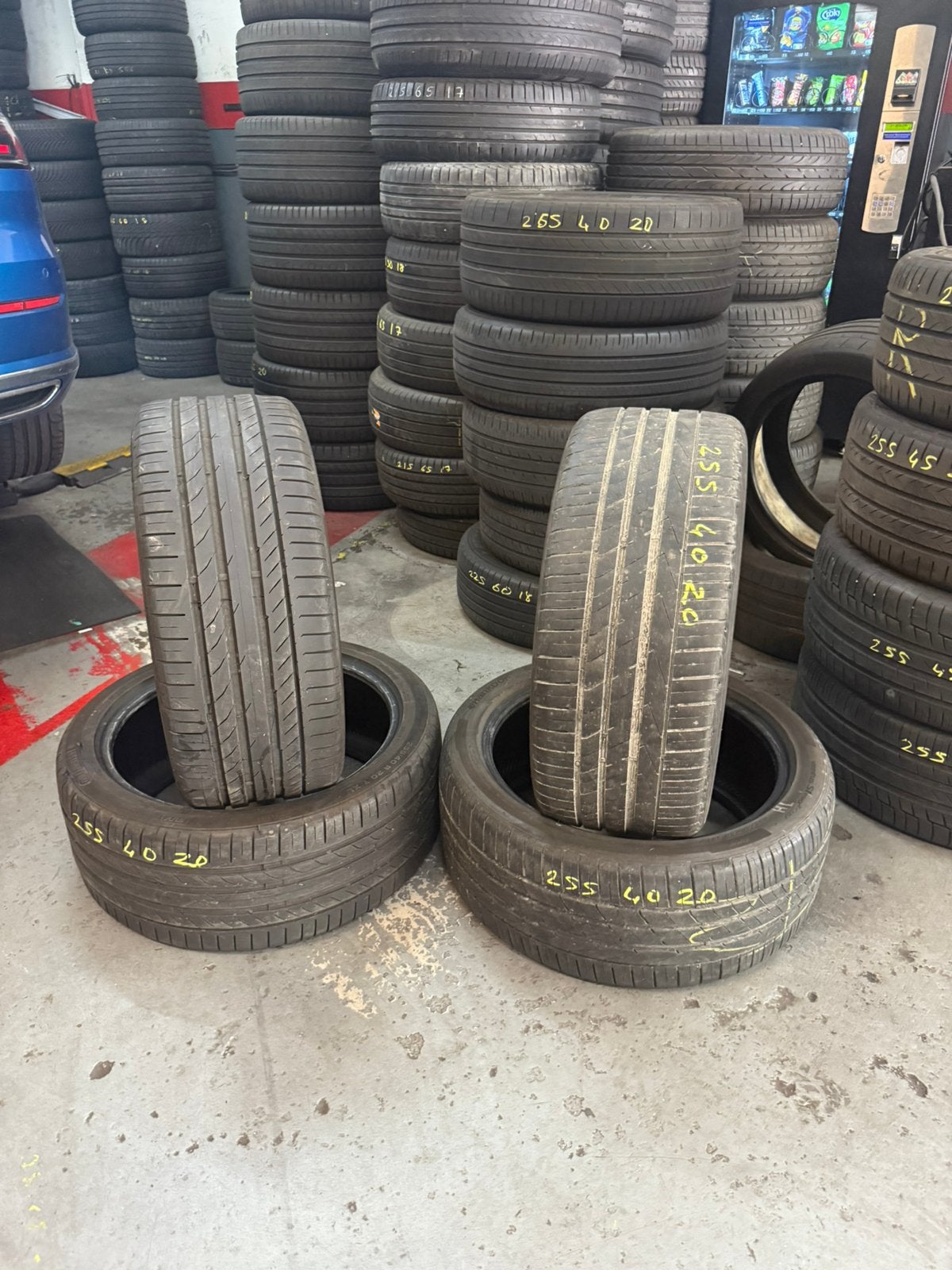 4x 255/40R20 2554020 HANKOOK 6mm (inclusief monteren), Ophalen, Gebruikt, 255 mm, Band(en)