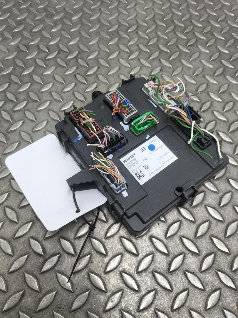 RENAULT CAPTUR COMPUTER ECU 284B28352R 2025, Ophalen of Verzenden, Gebruikt, Stiba lid
