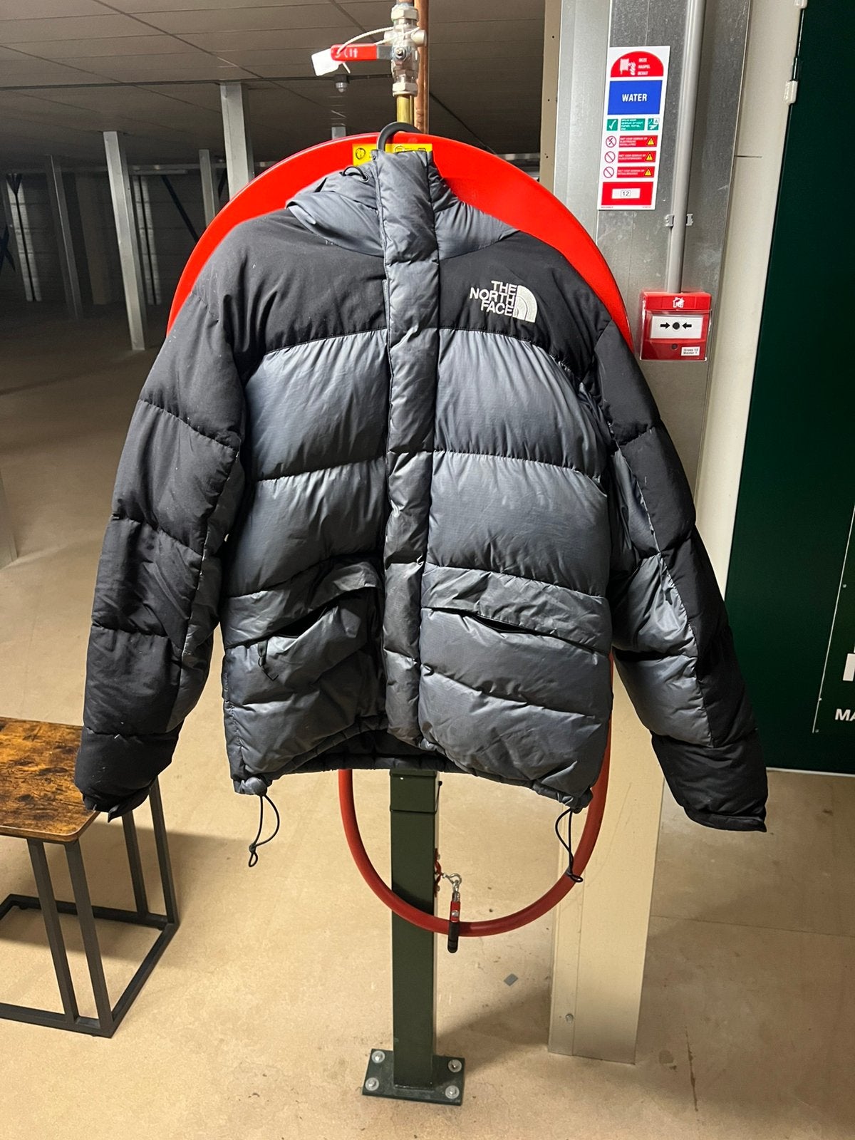 North Face puffer, Ophalen of Verzenden, Gedragen, Maat 52/54 (L), Grijs