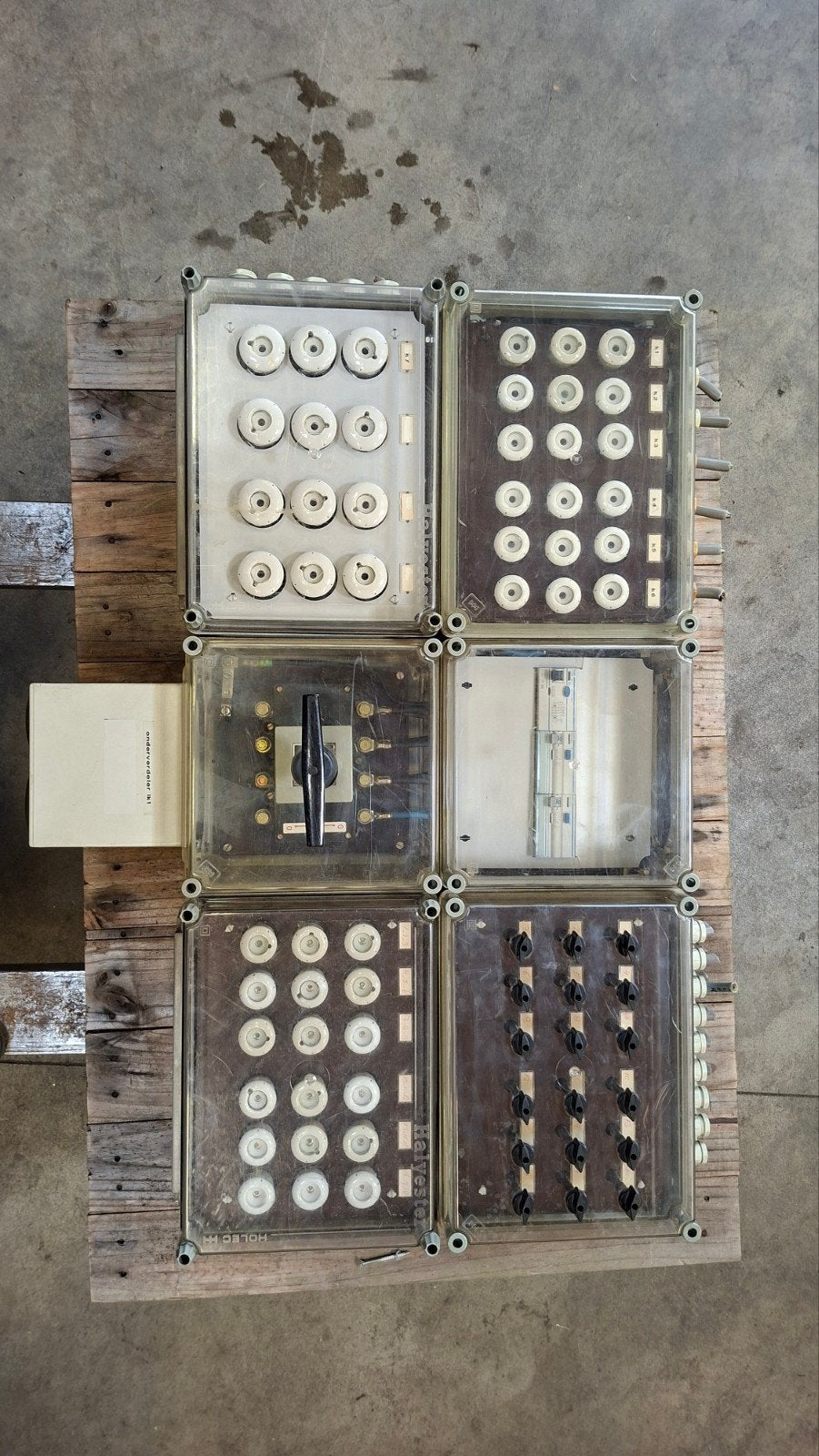zware groepenkast, stoppenkast, Hobby en Vrije tijd, Elektronica-componenten, Ophalen