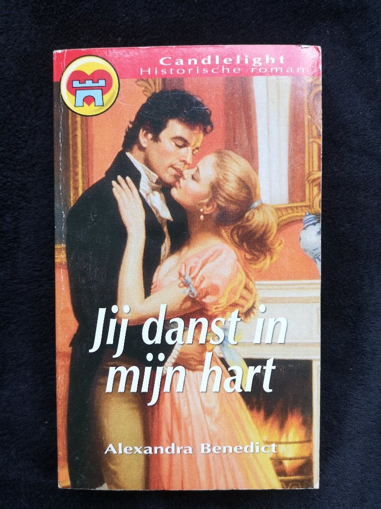 Alexandra Benedict, Jij danst in mijn hart, Ophalen of Verzenden, Gelezen