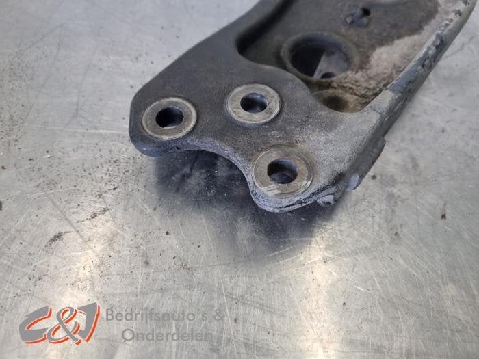 Draagarm links-voor van een Renault Trafic, Auto-onderdelen, Gebruikt, -, Renault, -