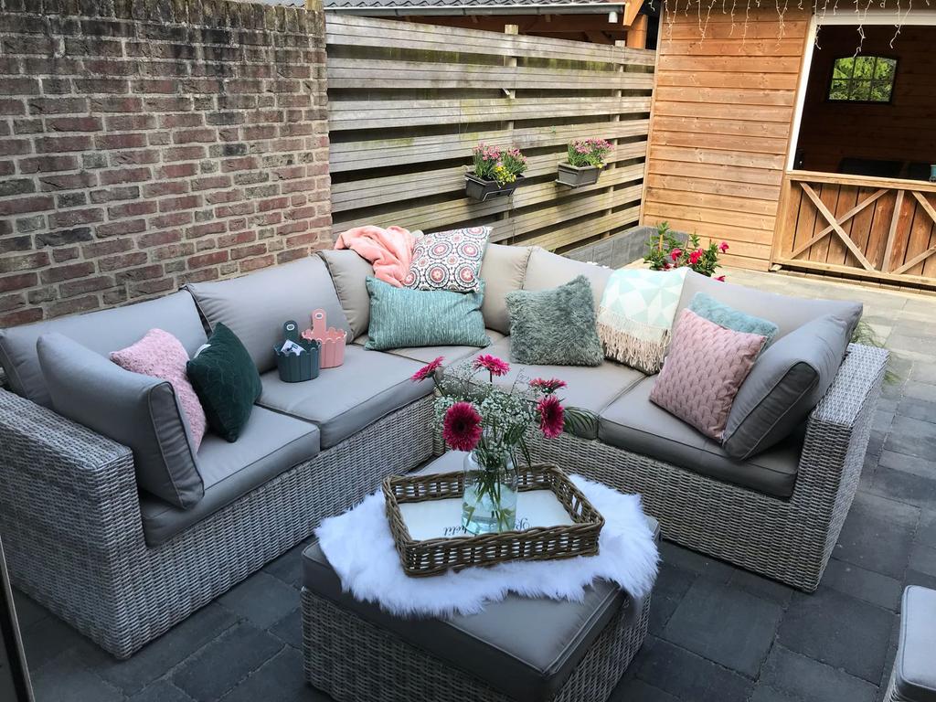 Loungeset met kussens - Gebruikt, Tuin en Terras, Tuinsets en Loungesets, Ophalen, 5 zitplaatsen, Gebruikt, Loungeset