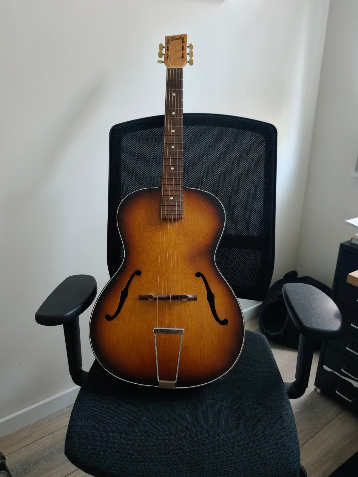 Combo Egmond Archtop Gitaar - Vintage Nederlandse Kwaliteit, Muziek en Instrumenten, Ophalen, Gebruikt, Overige typen