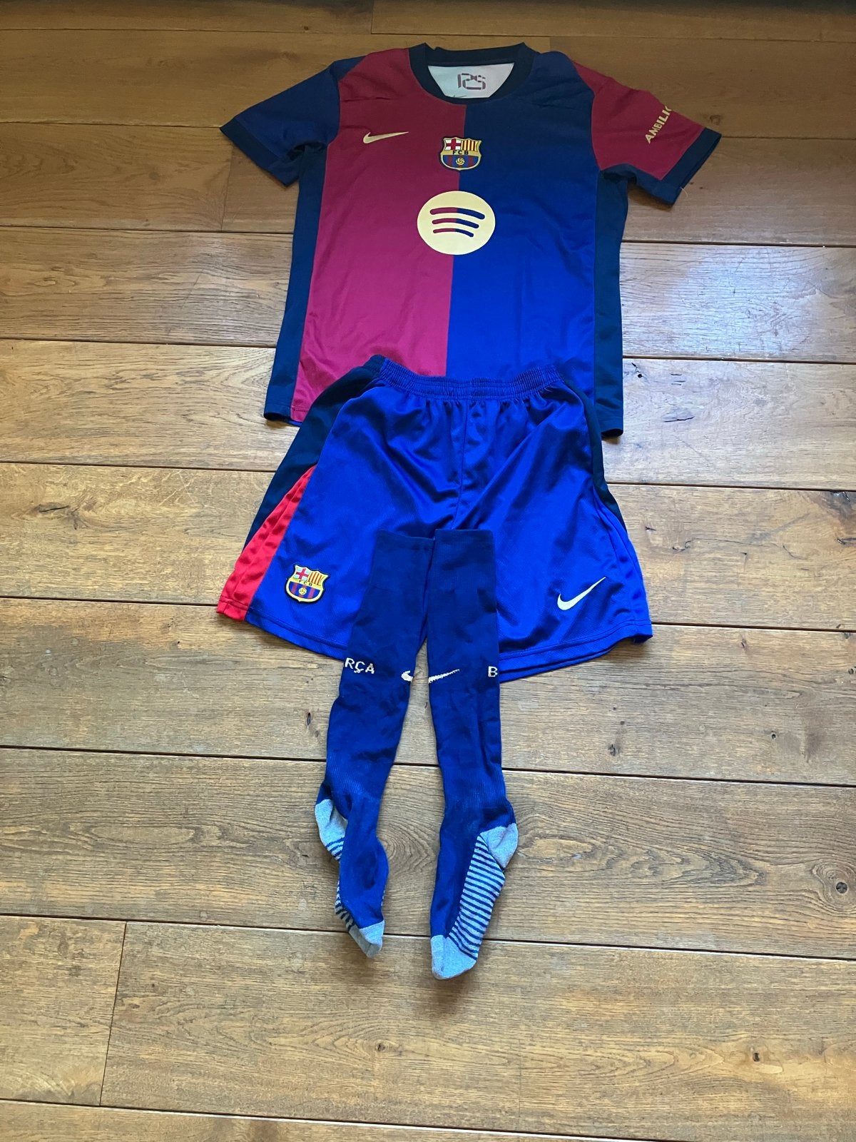 FC Barcelona Thuistenue - Heren Maat S, Ophalen of Verzenden, Gebruikt, Jongen of Meisje