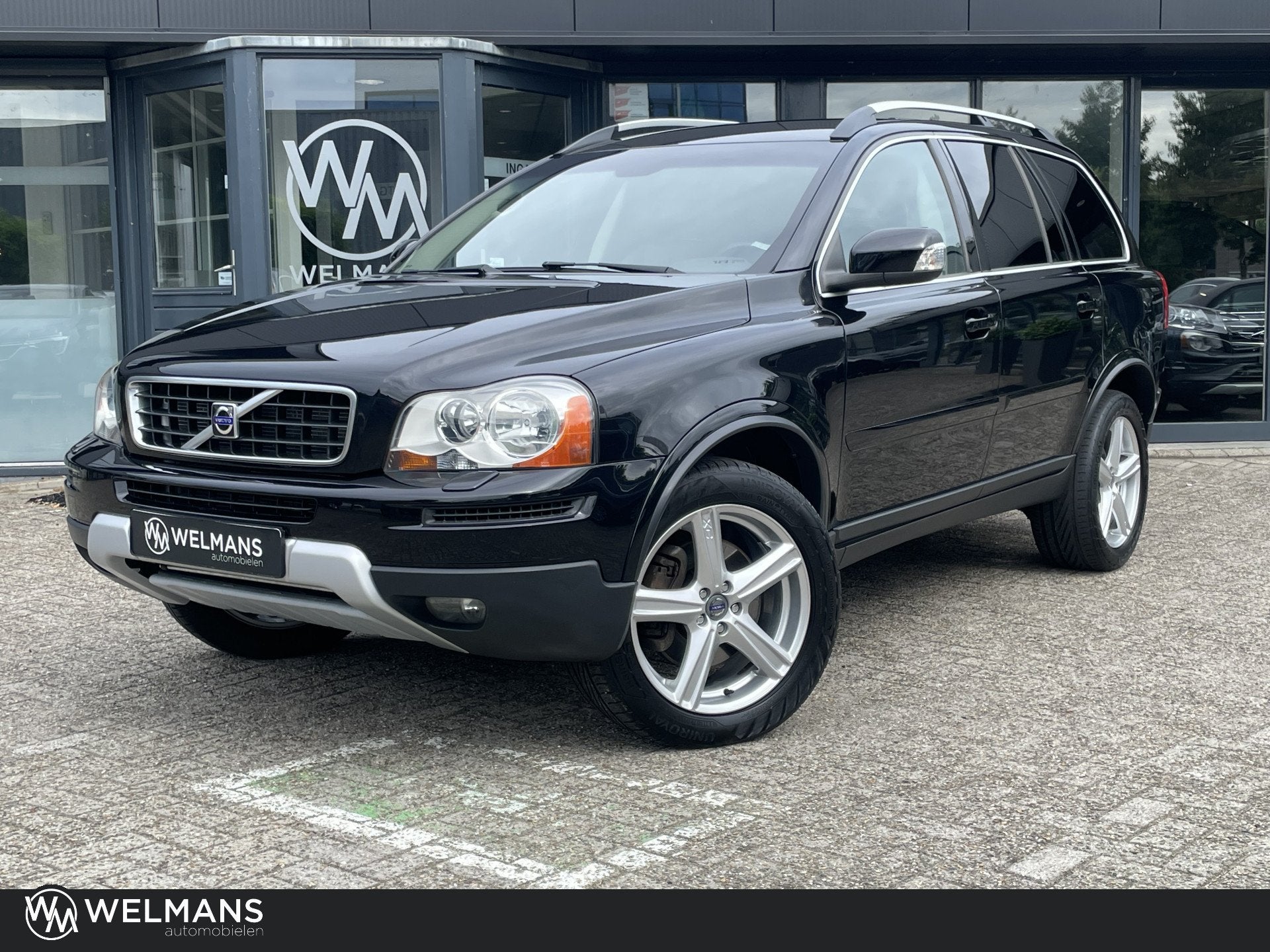 Volvo XC90 3.2 Sport Youngtimer | Navi | Xenon | 19 inch | P, Auto's, Volvo, 238 pk, Gebruikt, Zwart, Leder