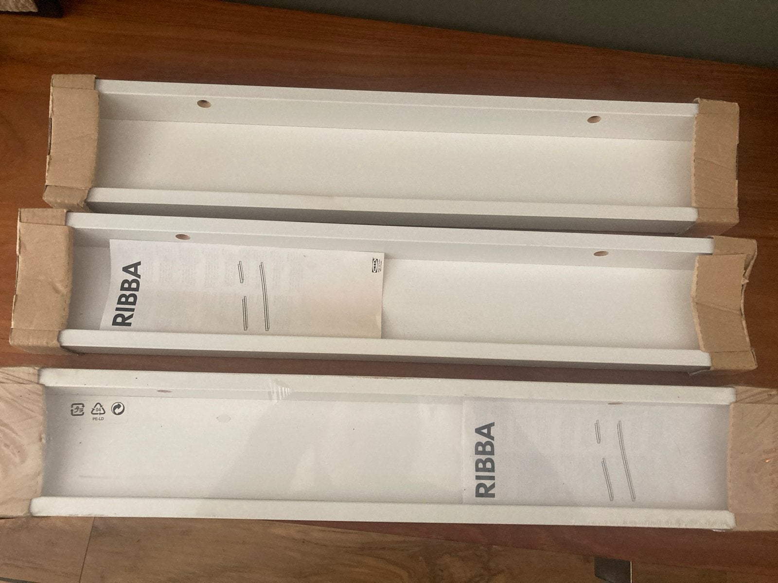 3x IKEA RIBBA fotolijstplank wit 55 cm, Ophalen, Zo goed als nieuw