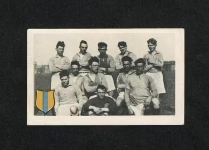 Voetbalplaatje Baarn 2e Klasse 1930/1931 (302)., Ophalen of Verzenden, Zo goed als nieuw