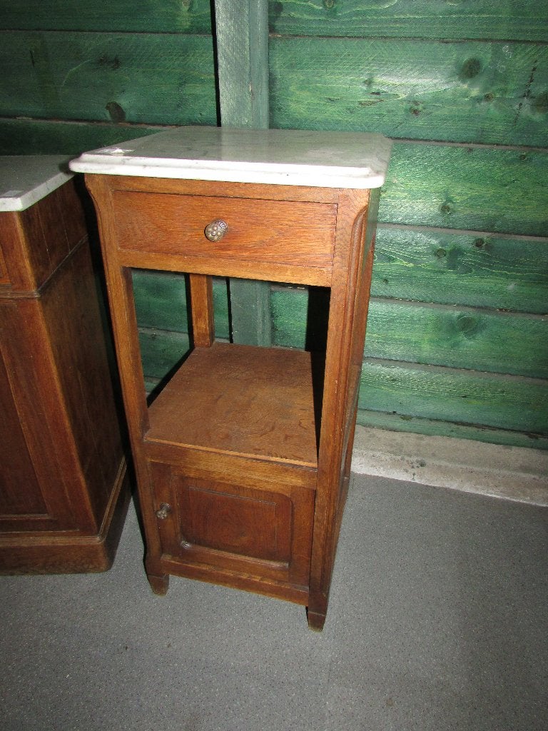 verschillende enkel stuks antieke nachtkastjes marmer blad, Ophalen of Verzenden