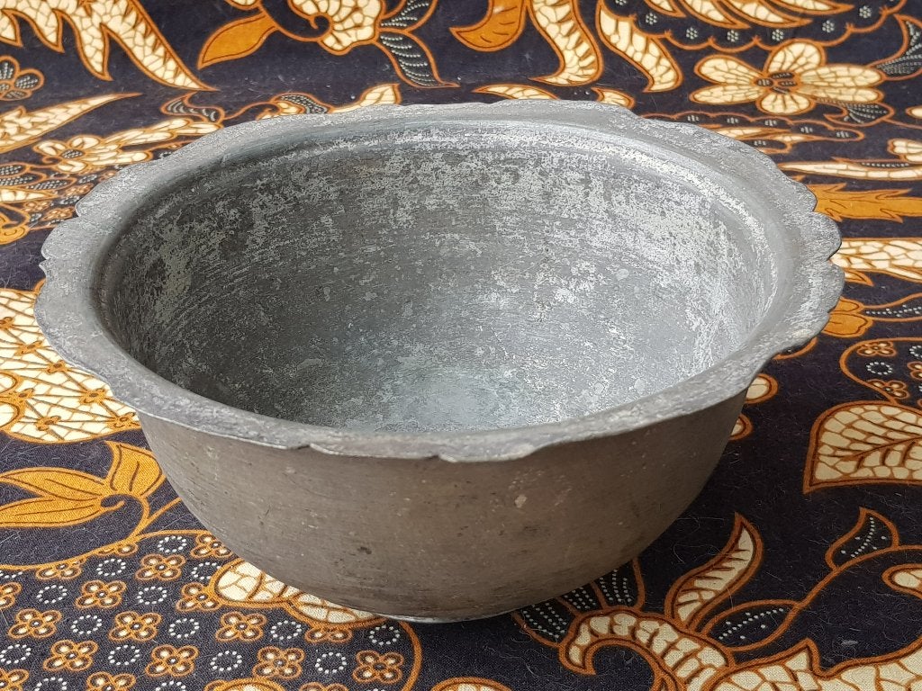 Mooie originele antieke Oosterse kom van koper 18,5 cm., Antiek en Kunst, Antiek | Koper en Brons, Ophalen of Verzenden, Koper