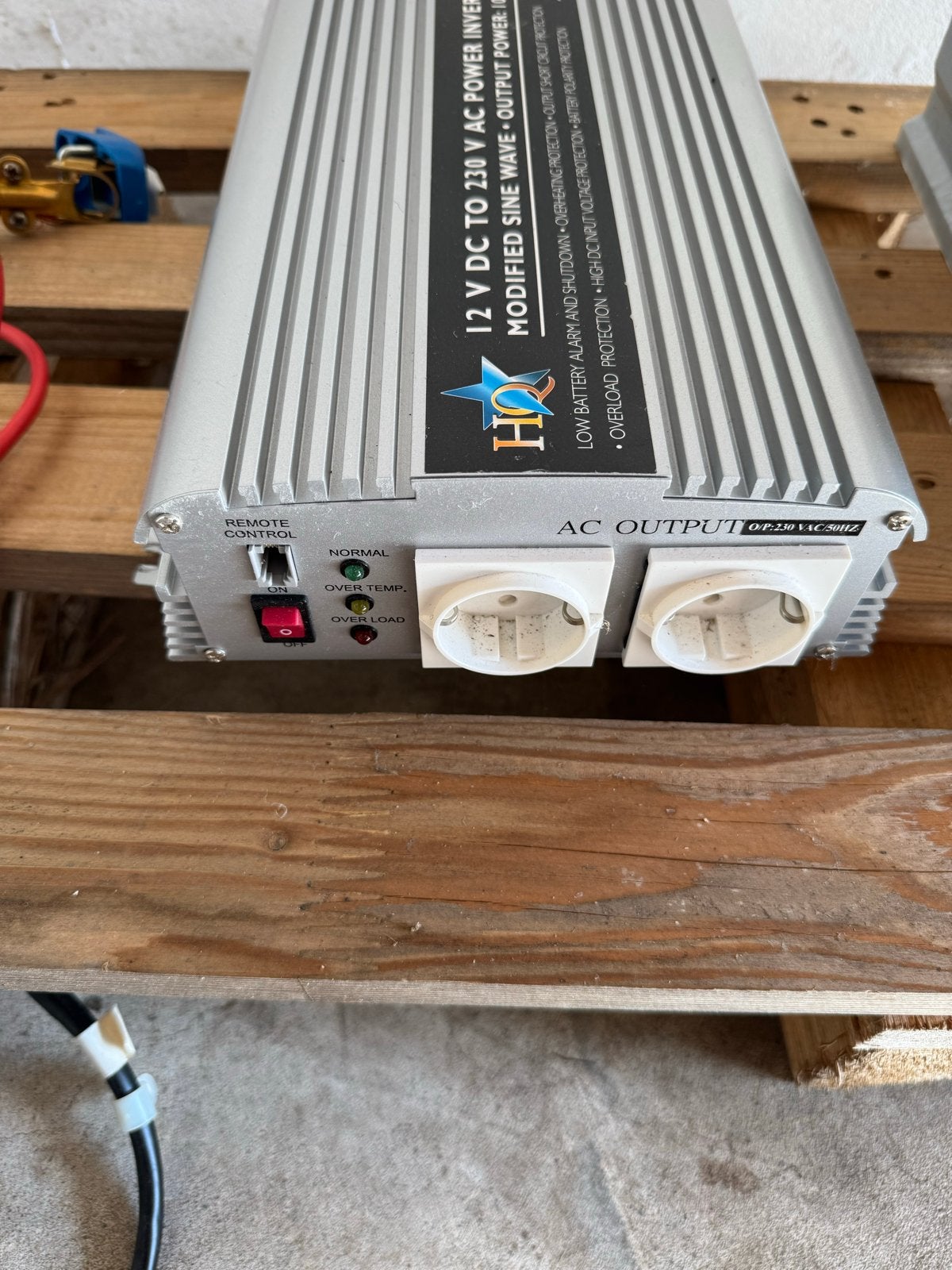 HQ 1000W Omvormer 12V DC naar 230V AC Modified Sinewave, Ophalen of Verzenden, Gebruikt