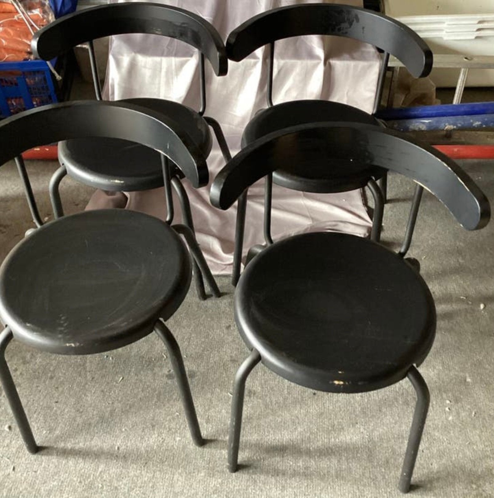 YNGVAR , 4 ZWARTE STOELEN van IKEA …Z.G.A.N., Ophalen, Zo goed als nieuw, Zwart, Vier