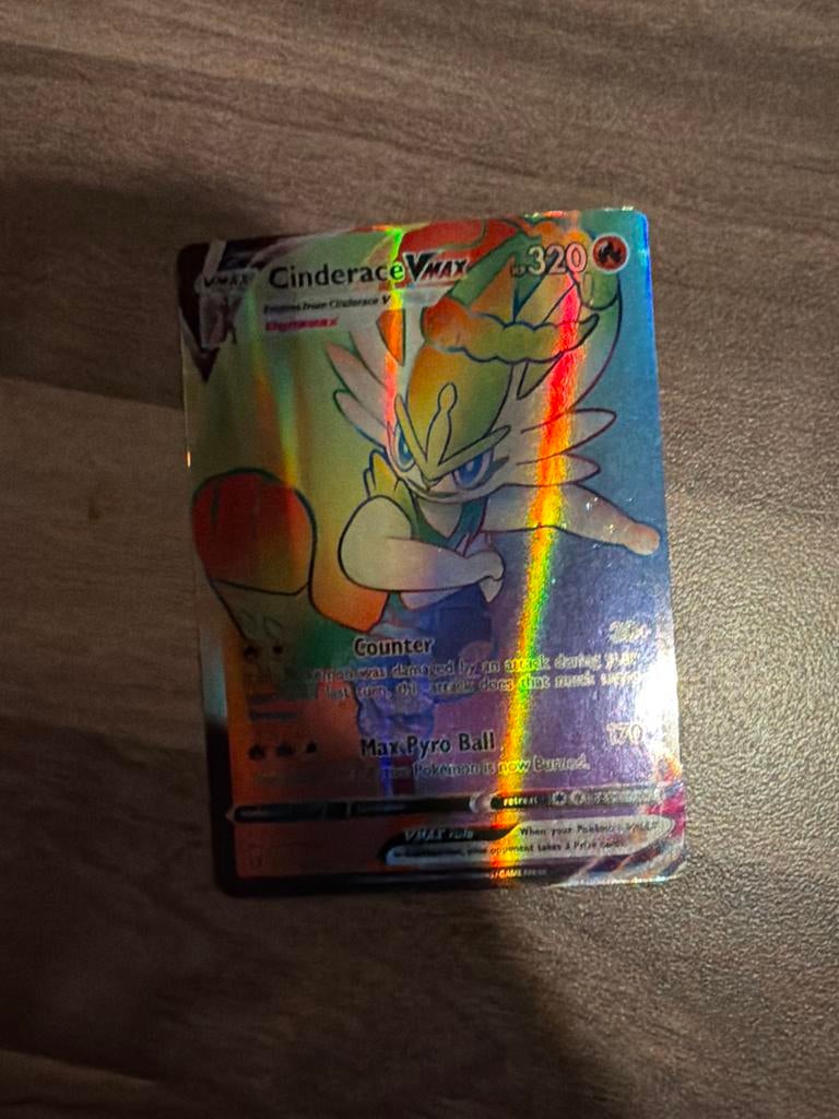 Pokémon Cinderace VMAX Rainbow Rare Kaart, Ophalen of Verzenden, Zo goed als nieuw, Losse kaart, Foil
