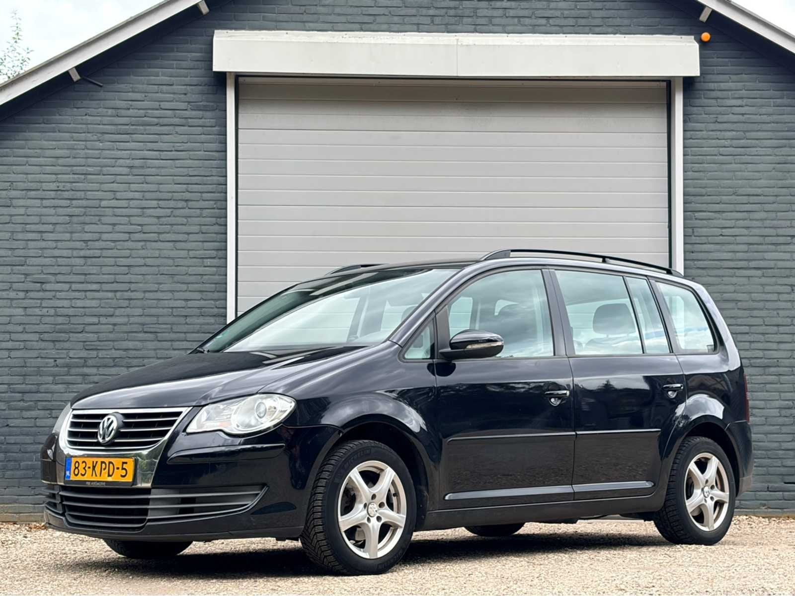2010 Volkswagen Touran automaat 1.4 TSI Comfortline Personen, Auto's, Gebruikt, 4 cilinders, Zwart, 84 €/maand