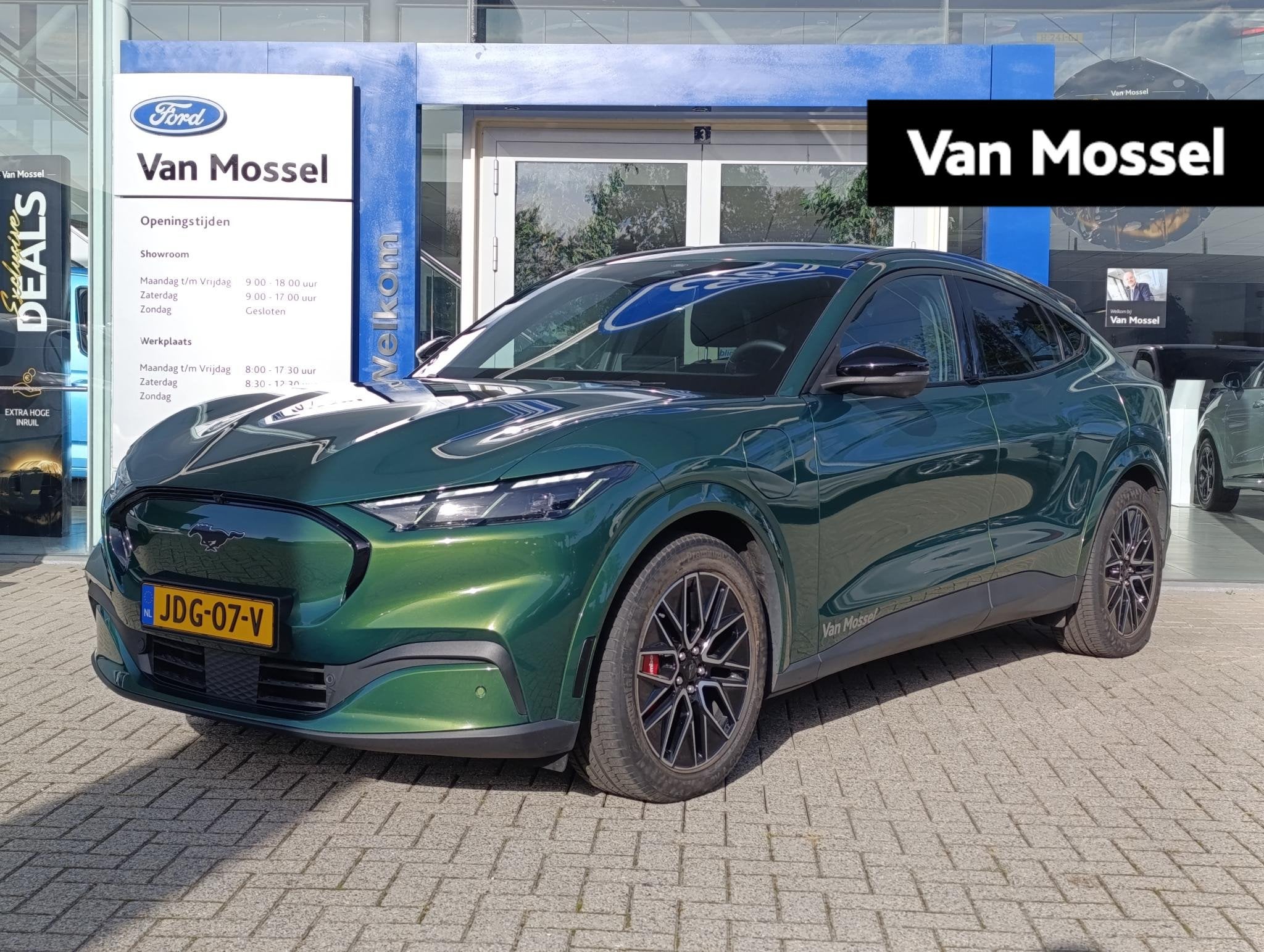 Ford Mustang Mach-E Extended Premium RWD 88 kWh | Technology, Auto's, Automaat, 12 maanden, Achterwielaandrijving, Gebruikt
