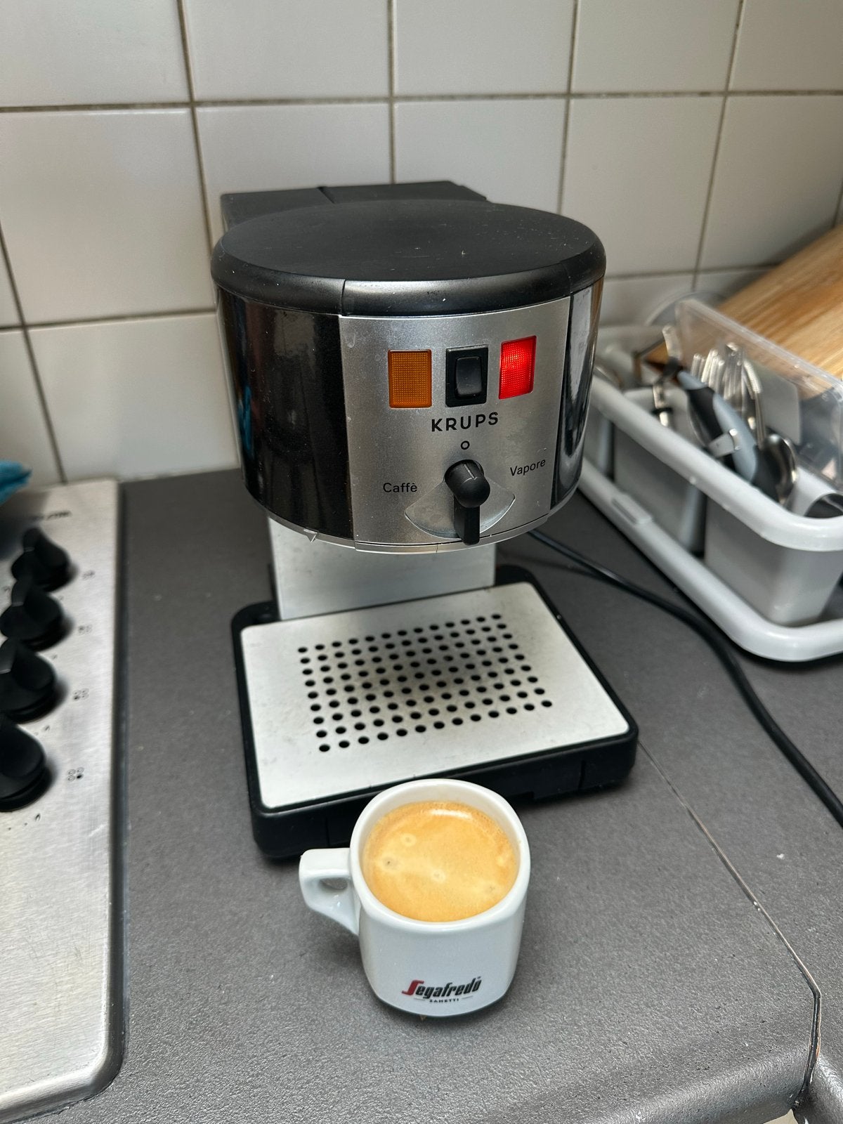 Krups Espresso Novo 964 Espresso & Cappuccino Machine, Ophalen, Gebruikt, Espresso apparaat, Gemalen koffie